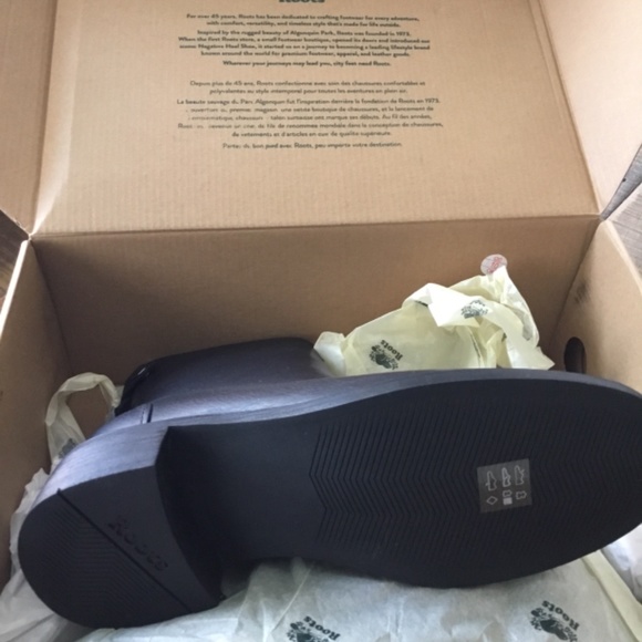 New in Box ! Roots Hillhurst Boots Size 8 - Picture 4 of 4